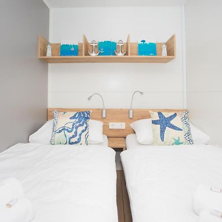 Appartement Mara'S Coast - Amelia à Pakoštane Extérieur photo